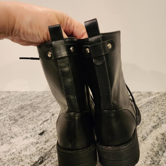 nwot FREE REIGN Black Vegan COMBAT BOOTS SIZE 7M - Picture 7 of 13